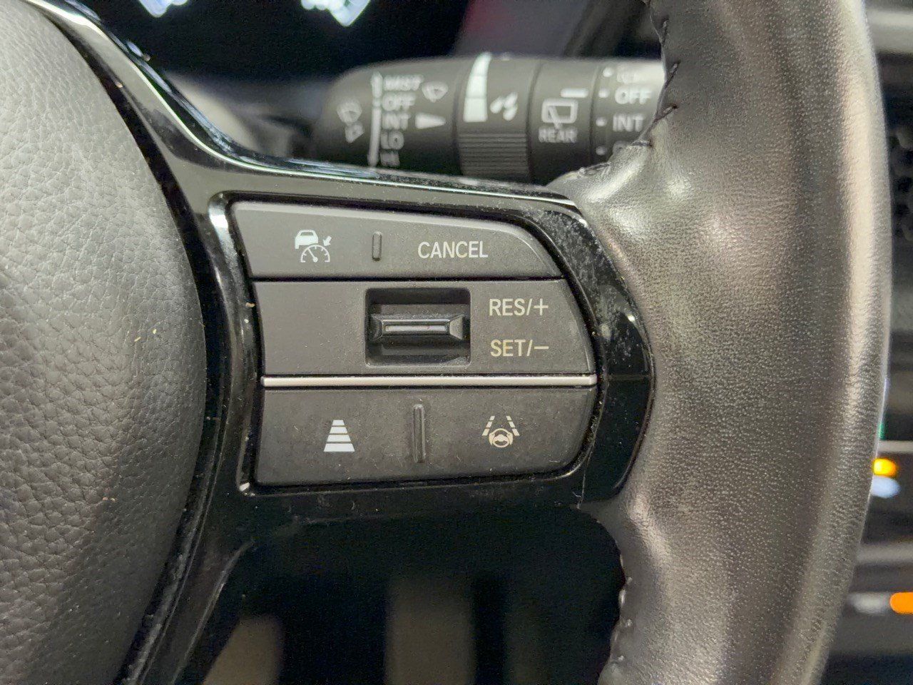 Used 2024 Honda CR-V EX-L image 19