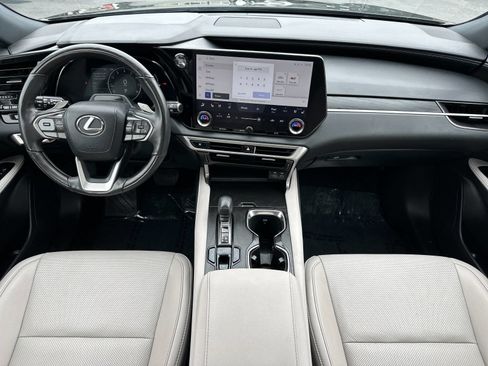 Used 2024 Lexus RX 350 Premium w/ Convenience Package FWD image 15