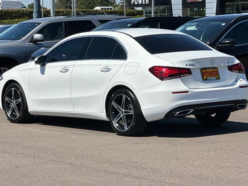 Used 2019 Mercedes-Benz A 220 4MATIC image 4