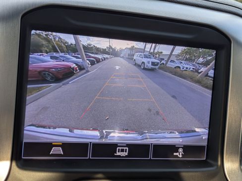 Certified 2022 GMC Sierra 1500 SLT w/ SLT Premium Plus Package image 32