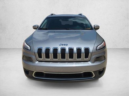 Used 2015 Jeep Cherokee Limited FWD image 2