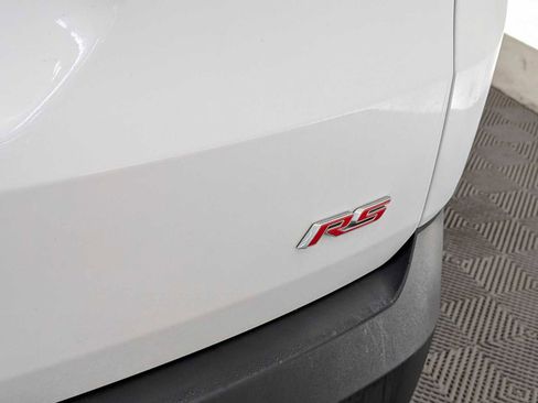 Used 2023 Chevrolet Traverse RS image 13