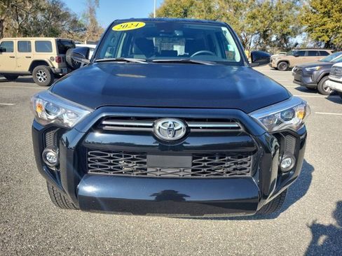 Used 2024 Toyota 4Runner SR5 image 15