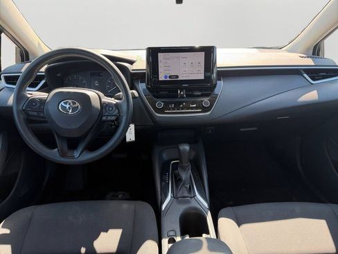 Used 2023 Toyota Corolla LE FWD image 14