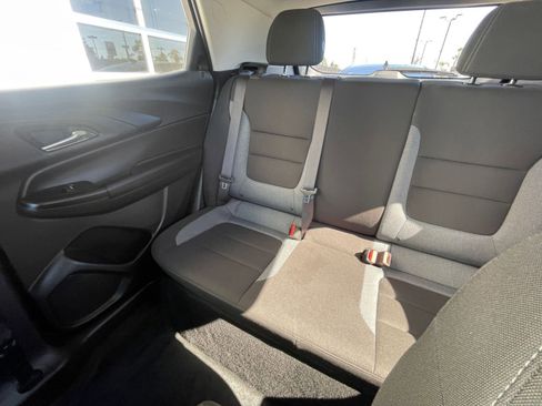 Used 2025 Chevrolet TrailBlazer LT image 39