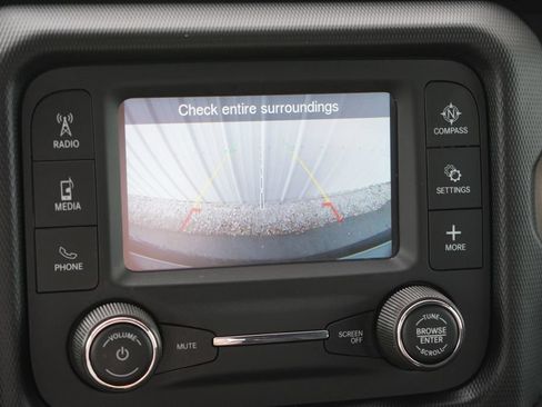 Used 2018 Jeep Wrangler Unlimited Sport AWD/4WD image 25