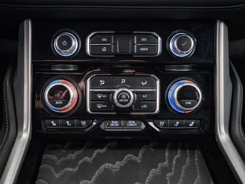 Used 2023 GMC Yukon Denali w/ LPO, Floor Liner Package image 40