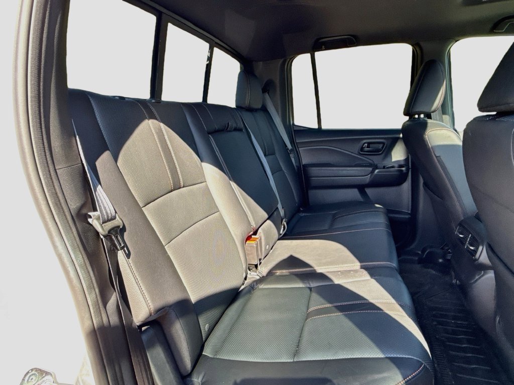 Used 2025 Honda Ridgeline TrailSport image 36