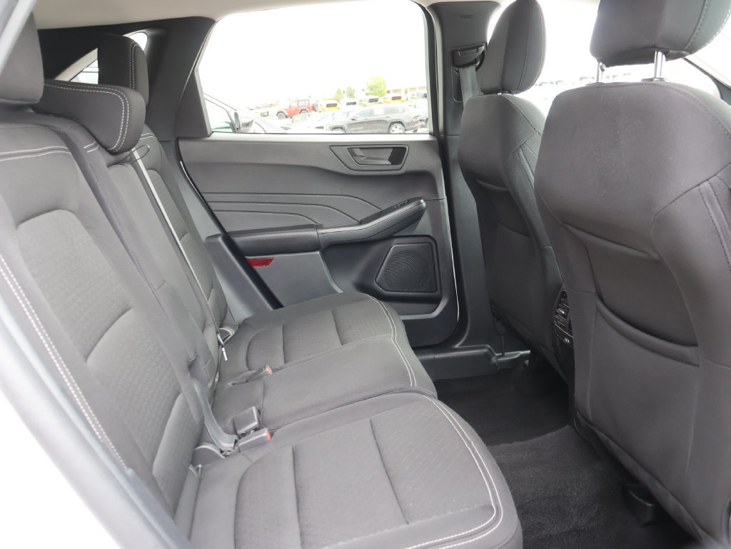 Used 2025 Ford Escape Active AWD/4WD image 11