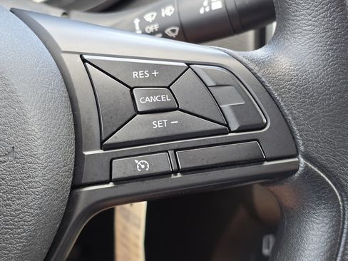 Used 2024 Nissan Versa S w/ Trunk Package FWD image 9