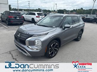 Used 2024 Mitsubishi Outlander SEL FWD video 1