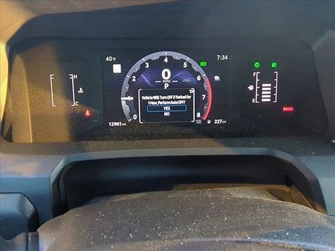 Used 2025 Toyota Tacoma SR5 image 11