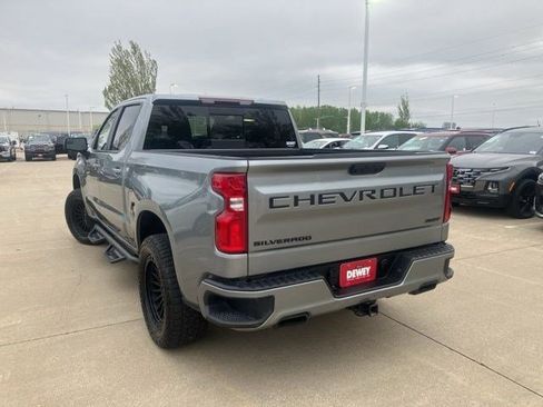 Used 2025 Chevrolet Silverado 1500 RST w/ Convenience Package II AWD/4WD image 9