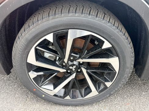 New 2025 Mitsubishi Outlander SEL AWD/4WD image 10