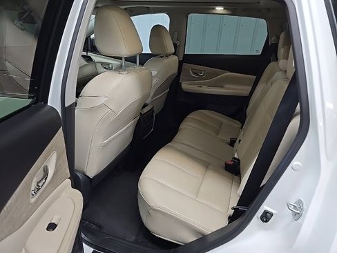 Used 2023 Nissan Murano SL image 32