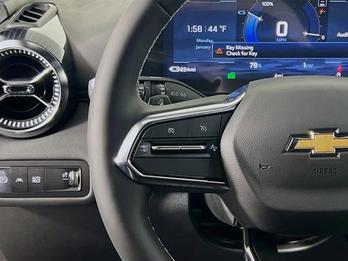 New 2026 Chevrolet Blazer EV LT image 10