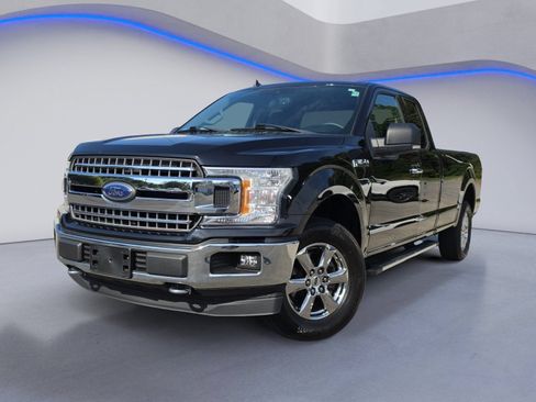 Used 2020 Ford F150 XLT w/ Equipment Group 302A Luxury AWD/4WD image 2