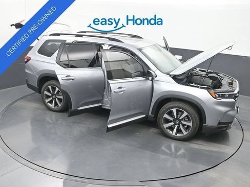 Used 2025 Honda Pilot Touring image 40