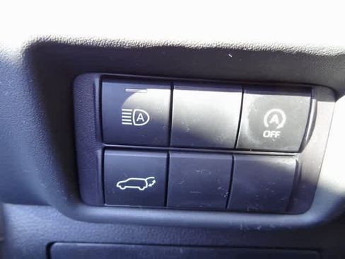 Used 2023 Toyota Highlander XSE image 9