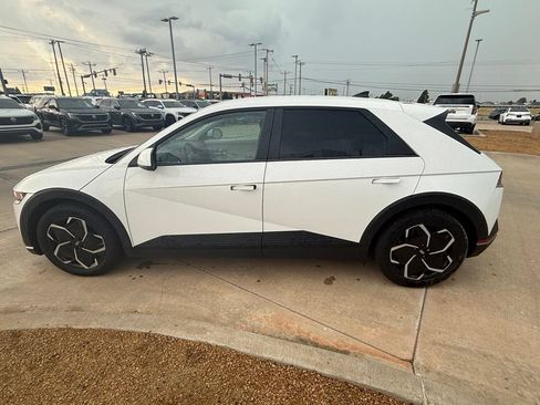 Used 2024 Hyundai Ioniq 5 SEL RWD image 10