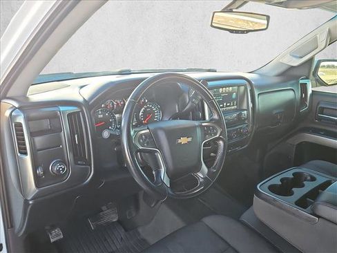 Used 2018 Chevrolet Silverado 1500 LT w/ Texas Edition image 10