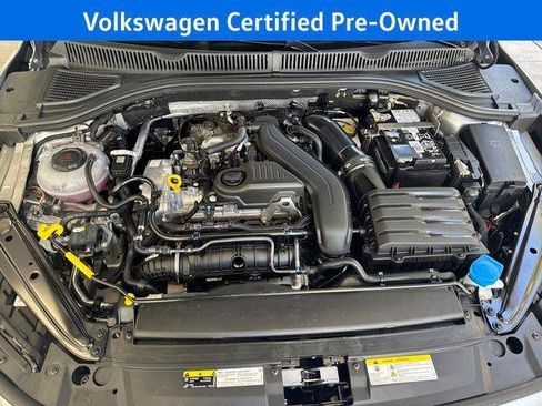 Used 2025 Volkswagen Jetta SE w/ Sunroof Package FWD image 26