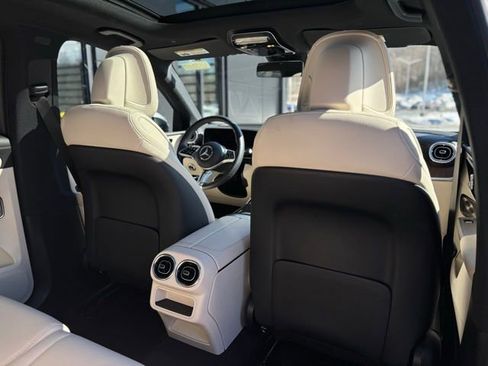 Certified 2023 Mercedes-Benz GLC 300 4MATIC image 44