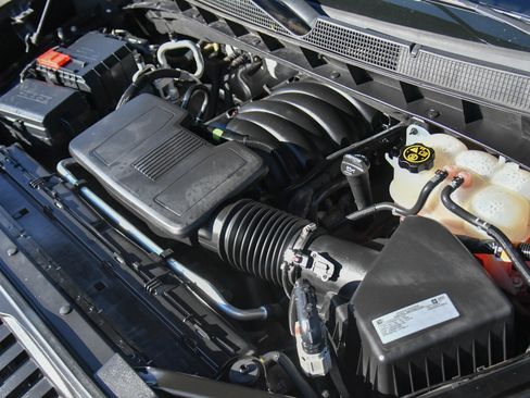 Used 2020 Chevrolet Silverado 1500 LT w/ Trailering Package image 42