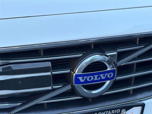 Used 2016 Volvo S80 T5 Platinum image 26