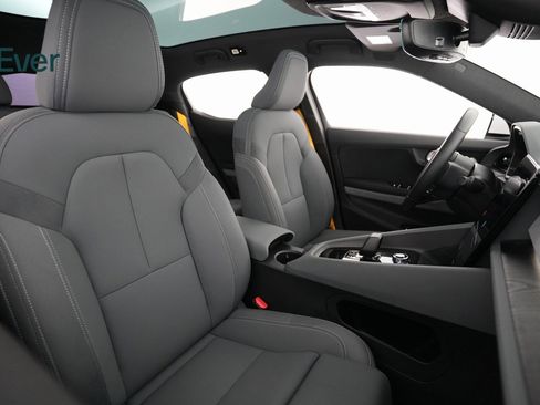 Used 2022 Polestar Polestar 2 w/ Performance Package image 8