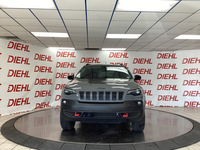 Used 2022 Jeep Cherokee Trailhawk AWD/4WD image 2