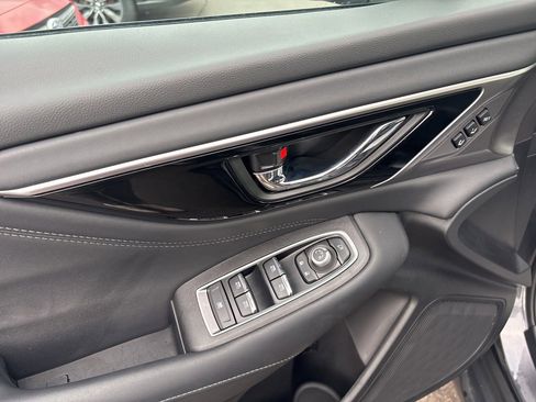 Used 2025 Subaru Outback Touring image 20