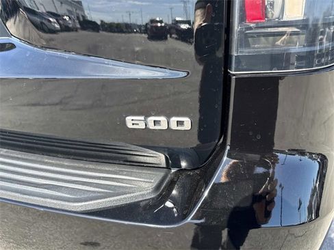 Certified 2023 Cadillac Escalade ESV Premium Luxury image 4