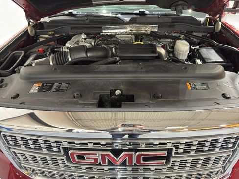 Used 2019 GMC Sierra 2500 Denali w/ Duramax Plus Package image 37