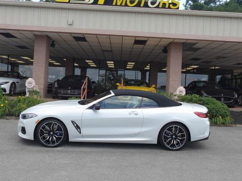 Used 2024 BMW M850i xDrive Convertible AWD/4WD image 21