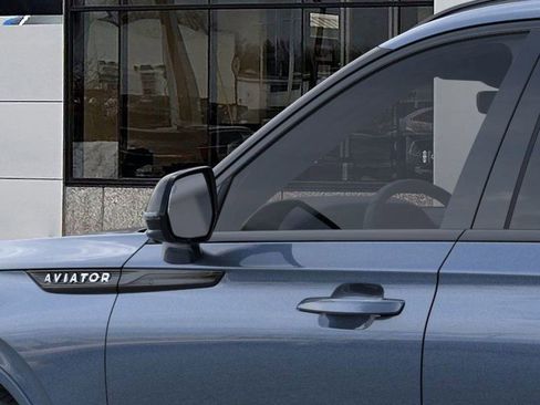 New 2026 Lincoln Aviator AWD w/ Jet Appearance Package image 20