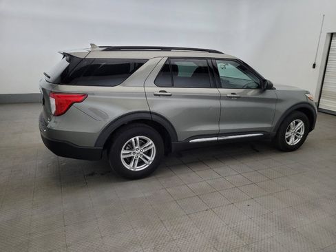 Used 2020 Ford Explorer XLT AWD/4WD image 10