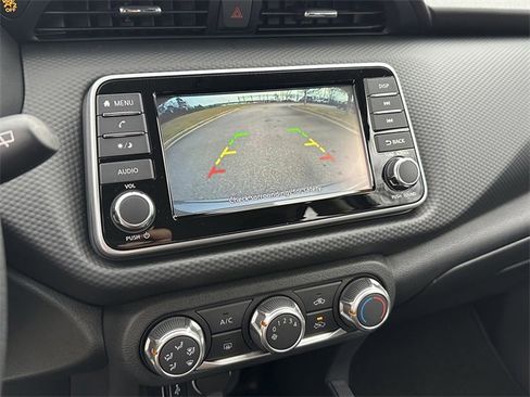 Certified 2024 Nissan Kicks S image 30