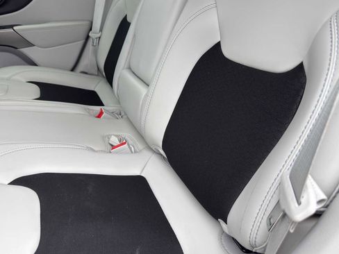 Used 2021 Jeep Cherokee Latitude Plus image 33