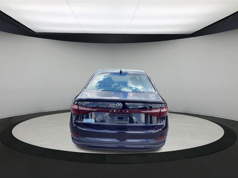 Used 2025 Volkswagen Jetta Sport FWD image 7