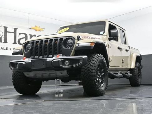 Used 2022 Jeep Gladiator Mojave w/ LED Lighting Group AWD/4WD image 4