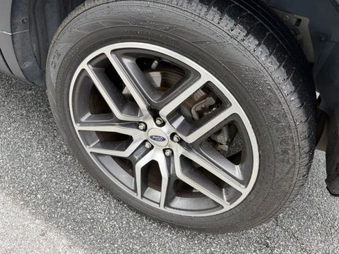 Used 2017 Ford Explorer Sport w/ Equipment Group 401A AWD/4WD image 10