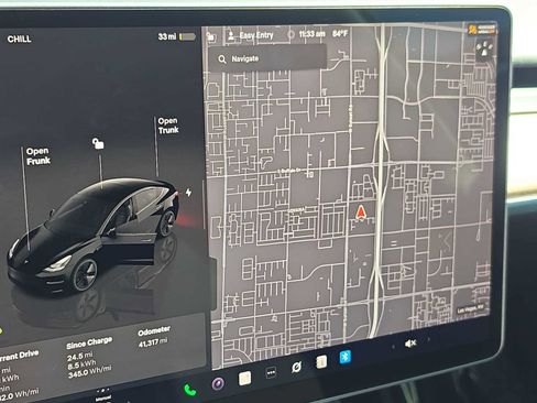 Used 2023 Tesla Model 3 Standard Range image 27