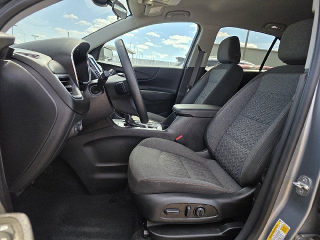 Used 2023 Chevrolet Equinox LT w/ Driver Convenience Package AWD/4WD image 13