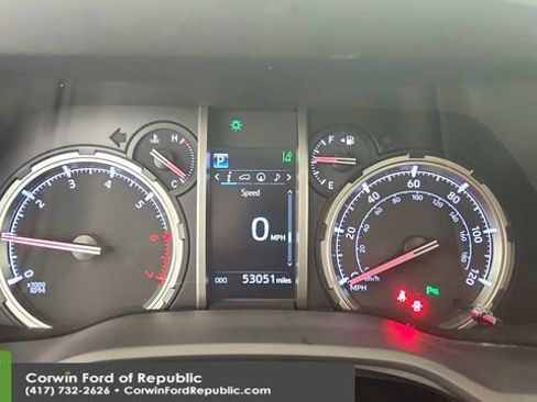 Used 2022 Toyota 4Runner Limited image 14