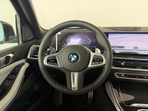 New 2026 BMW X5 sDrive40i w/ M Sport Package RWD image 15
