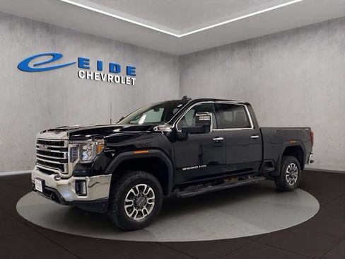 Used 2022 GMC Sierra 3500 SLT w/ SLT Preferred Package AWD/4WD image 11