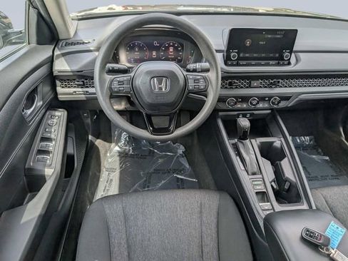 Used 2023 Honda Accord LX image 17