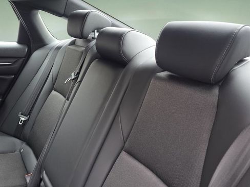 Used 2022 Honda Accord Sport image 14