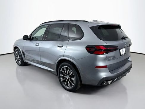 New 2026 BMW X5 xDrive40i w/ M Sport Package AWD/4WD image 5